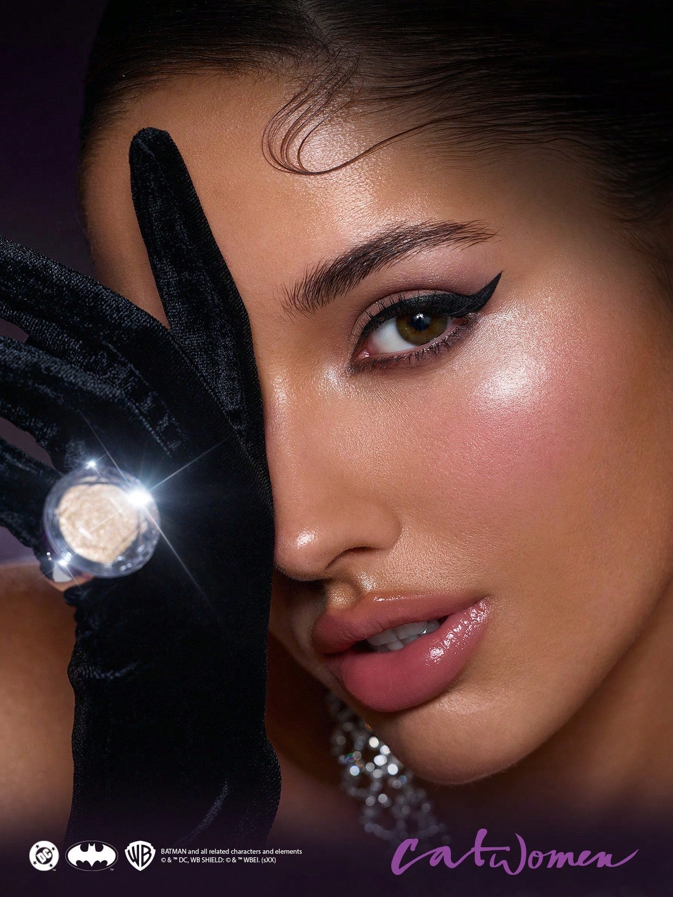 SHEGLAM CATWOMAN Jewel Thief Highlighter Ring Gem-Like Glow