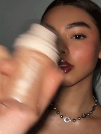 SHEGLAM Light Me Up Luminous Setting Spray with Gold