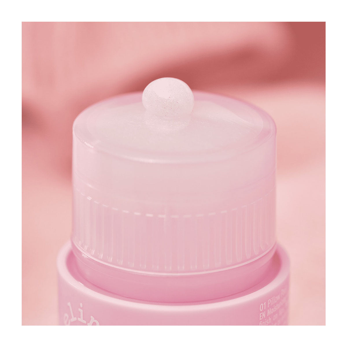 Essence Feelin' Comfy Plumping Lip Glow 01 Pillow Pout | 00200443224