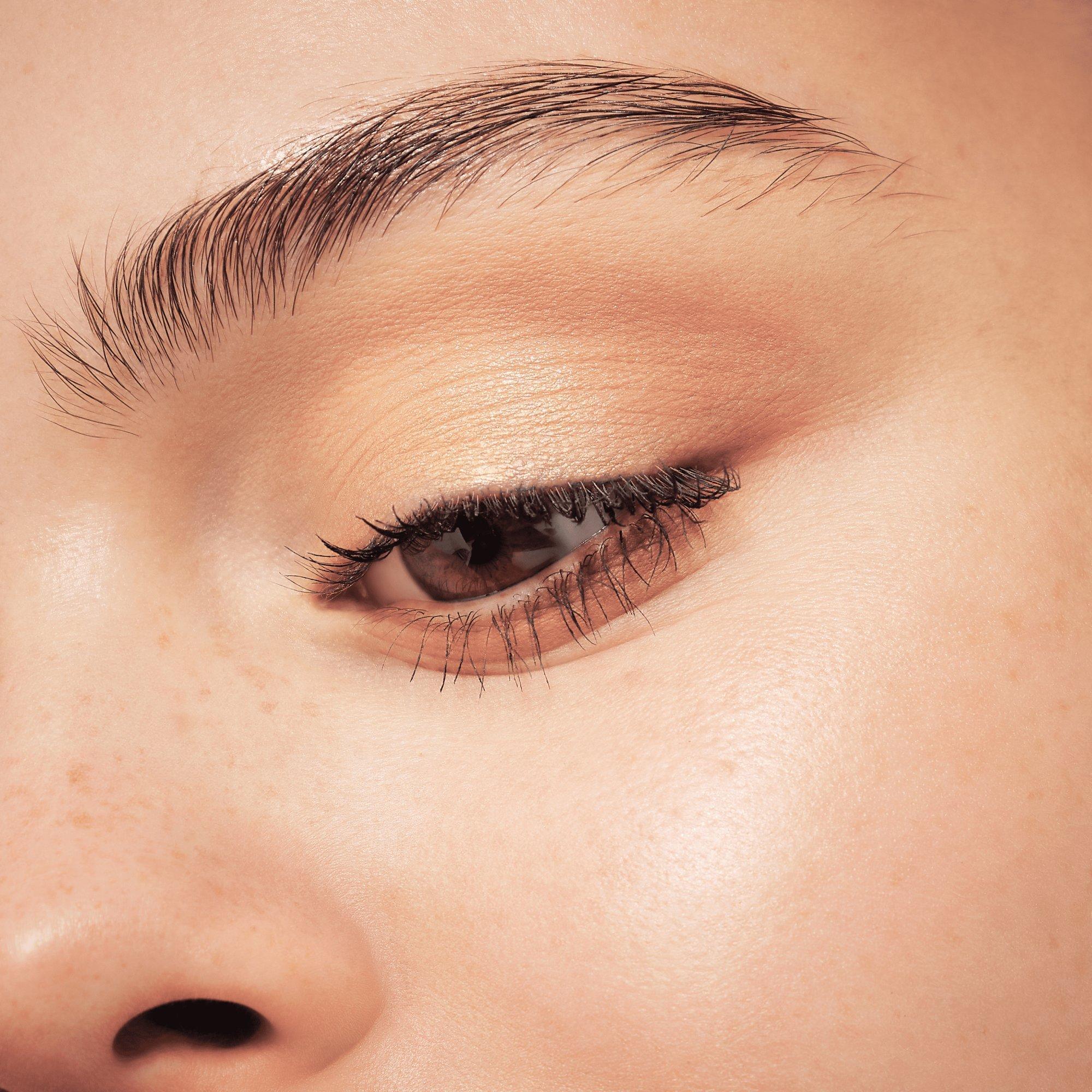 Essence Disney Pixar Up Eyeshadow Palette 12 Shades Matte Shimmery Metallic