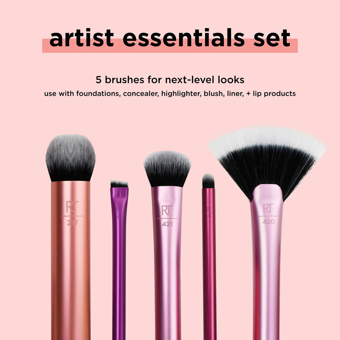 Real Techniques Artist Essentials Professional Makeup Brush Set by Real Techniques